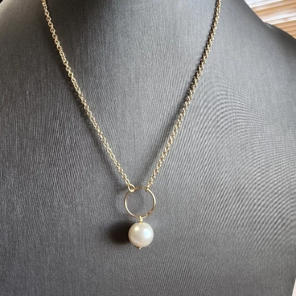 Womens Necklace - Picture 6 of 7